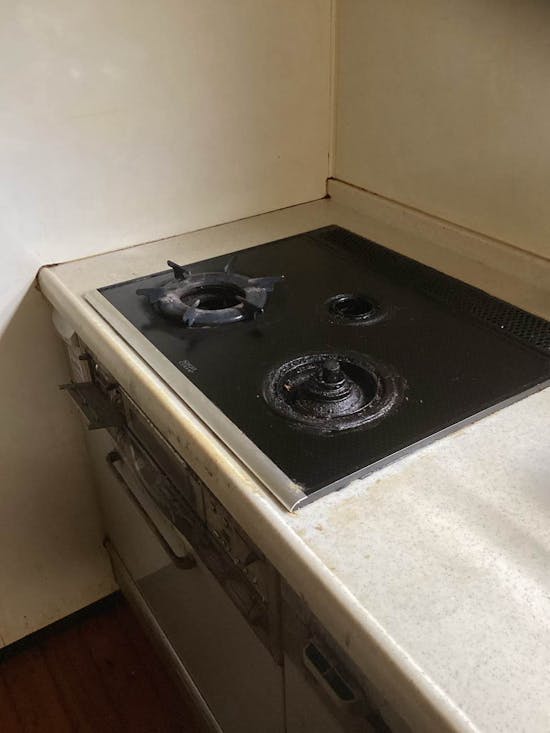 工事前　神奈川県横須賀市のお客様のビルトインコンロ交換工事
