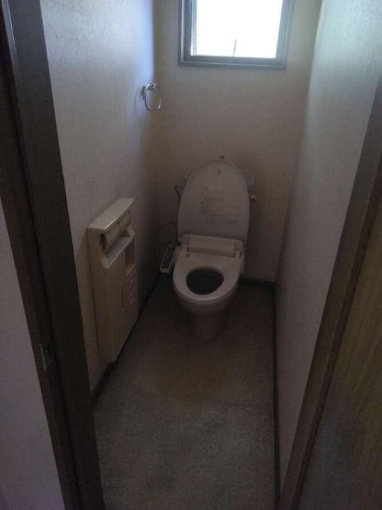 工事前　神奈川県足柄上郡のお客様のトイレリフォーム工事