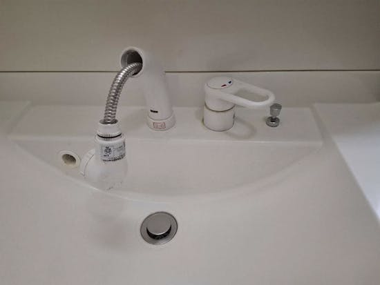 工事前　宮城県利府町のお客様の洗面水栓工事 