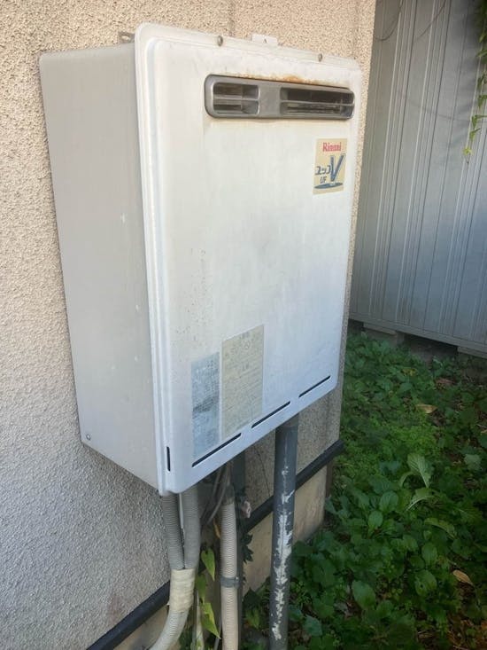 工事前　愛知県知多市のお客様の給湯器・トイレ・浴室換気扇取替工事