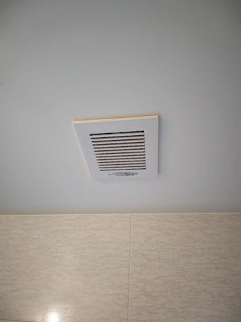 神奈川県川崎市の浴室換気扇交換工事