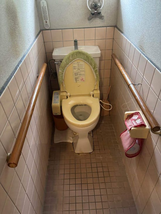 工事前　茨城県桜川市のお客様の便座交換工事