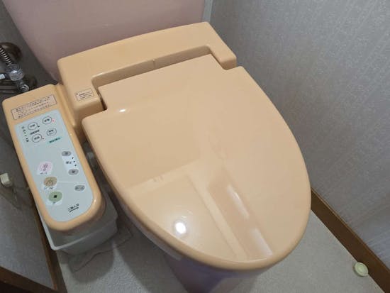 工事前　栃木県宇都宮市のお客様の温水便座交換工事