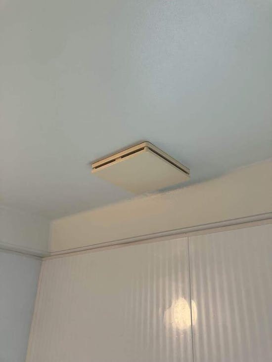 工事前　群馬県邑楽郡のお客様の浴室換気扇交換工事