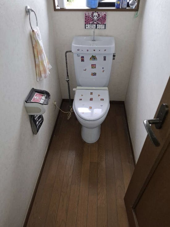 工事前　宮城県大崎市のお客様のホームタンクからのトイレ交換工事