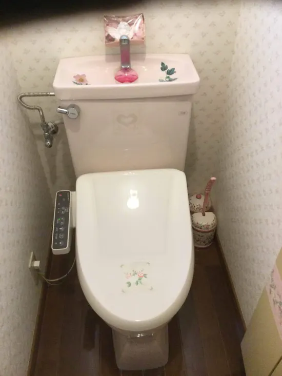 工事前　東京都羽村市のお客様の温水便座交換工事