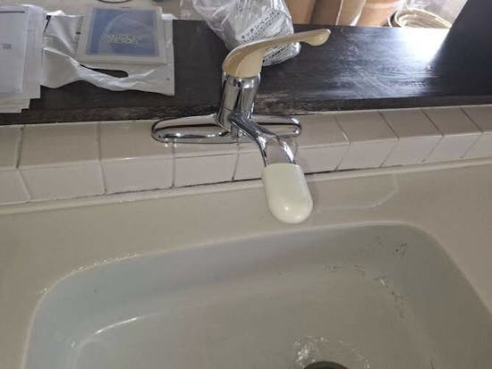 工事前　宮城県仙台市のお客様のキッチン水栓・温水洗浄便座交換工事