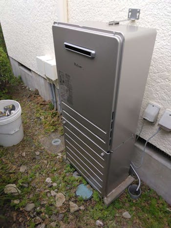 東京都八王子市のお客様の給湯器交換工事