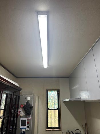 埼玉県和光市のお客様のキッチン天井照明交換工事