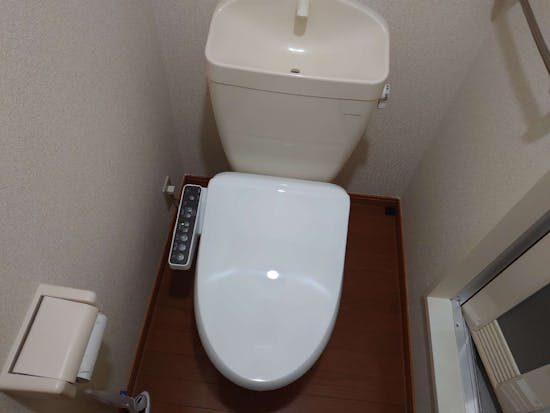 工事後 愛知県みよし市のお客様のトイレ便座取替工事