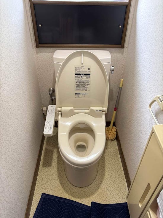 工事前　茨城県石岡市のお客様のトイレ取付交換工事
