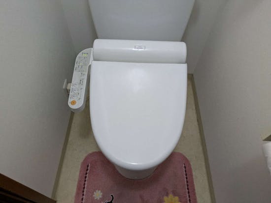 工事前　静岡県静岡市のお客様の温水洗浄便座交換工事 