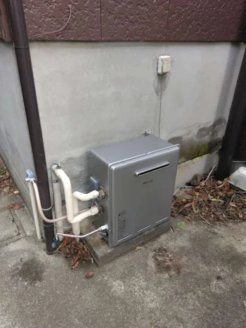 神奈川県三浦市のお客様の給湯器交換工事