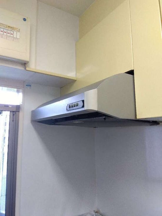 工事前　東京都昭島市のお客様のレンジフード交換工事