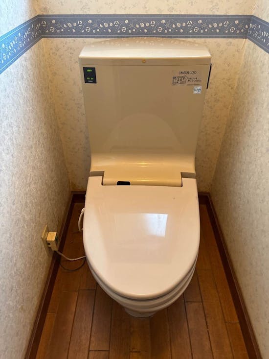 工事前　群馬県高崎市のお客様のトイレ交換内装工事