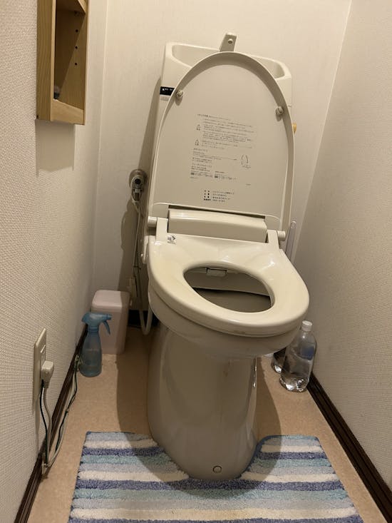 工事前　蒲郡市のお客様のトイレ工事