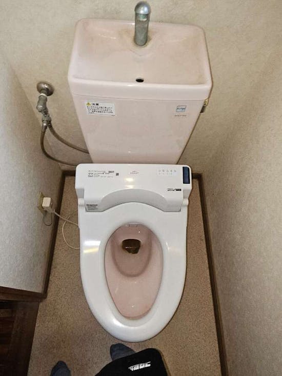 工事前　三重県四日市市のお客様のトイレ交換工事