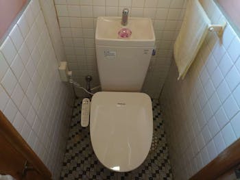 愛知県名古屋市のお客様の温水洗浄便座交換工事