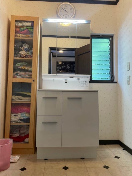 工事後 山梨県大月市のお客様の展示品洗面化粧台工事