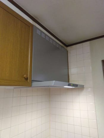 神奈川県秦野市のレンジフード交換工事