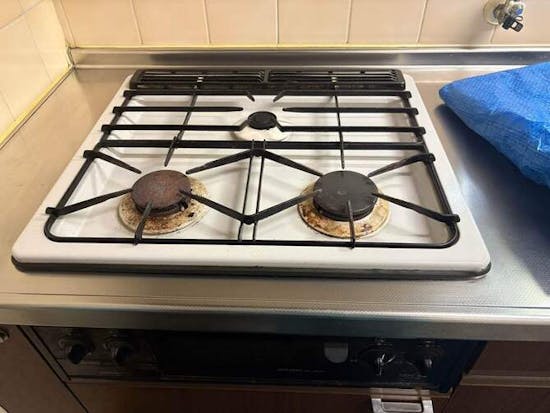 工事前　神奈川県相模原市のお客様のﾋﾞﾙﾄｲﾝｺﾝﾛ・ﾘﾝﾅｲ　ﾚﾝｼﾞﾌｰﾄﾞ交換工事