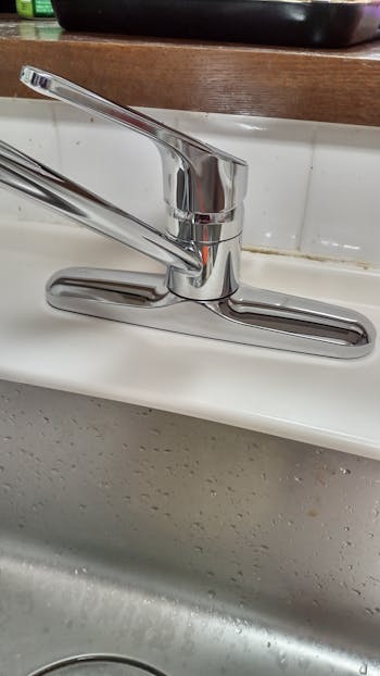 東大阪市のお客様のキッチン水栓交換工事