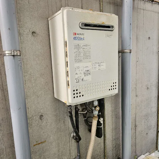 工事前　神奈川県横須賀市のお客様の給湯器交換工事