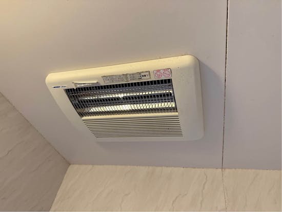 工事前　千葉県長生郡のお客様の浴室換気乾燥暖房機工事