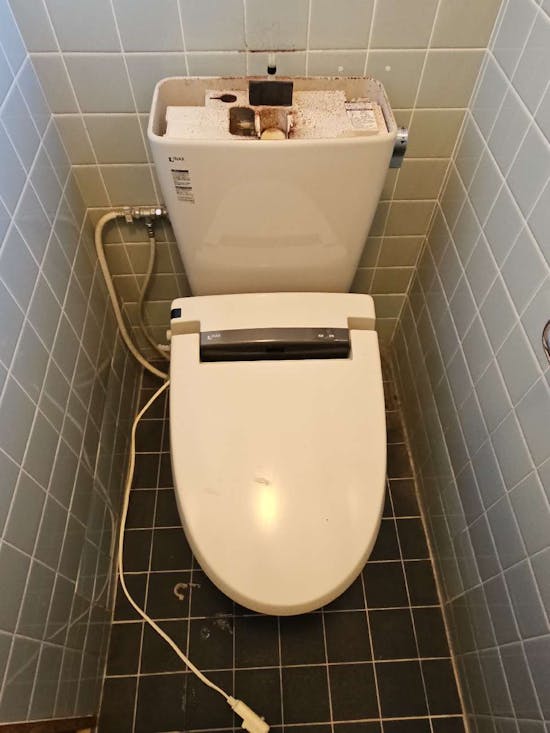 工事前　三重県津市のお客様の便器交換工事