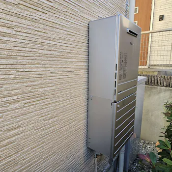 神奈川県横須賀市のお客様の給湯器交換工事
