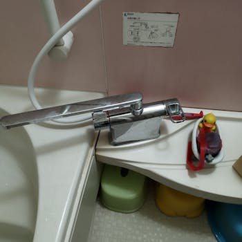 佐倉市のお客様のバス水栓交換工事