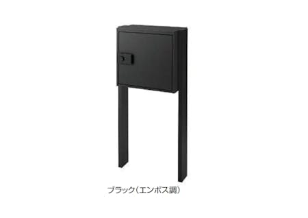 宅配ボックスＫＴ　ポールタイプ　コンパクトタイプ　埋込仕様　ブラック（エンボス調）色 左開き | LIXIL
