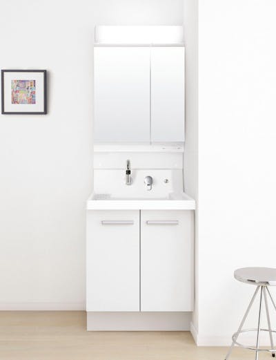 K1シリーズ600間口 2面鏡LED照明くもり止めあり全収納仕切りトレイ 2枚扉式くるくる水栓高さ850